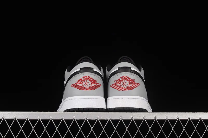 All categories Air Jordan Jordan series basketball shoes Air Jordan 1 Low G version pure original Air Jordan 1 Low "Light Smoke Grey" AJ1 Joe 1 Little Dior Smoke Gray 553558-030